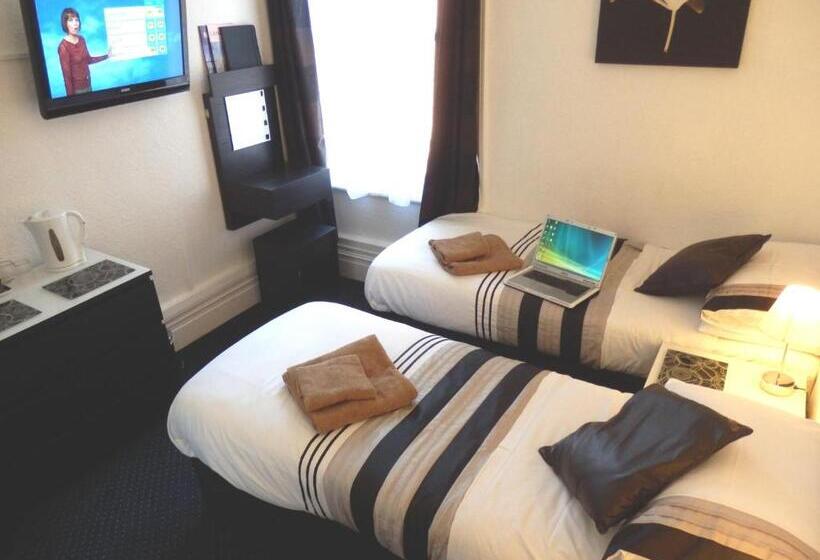 צימר The Monarch