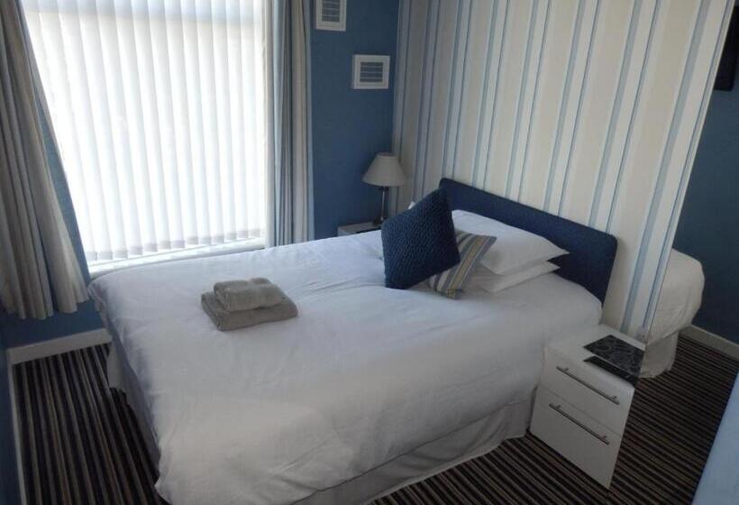 צימר The Monarch