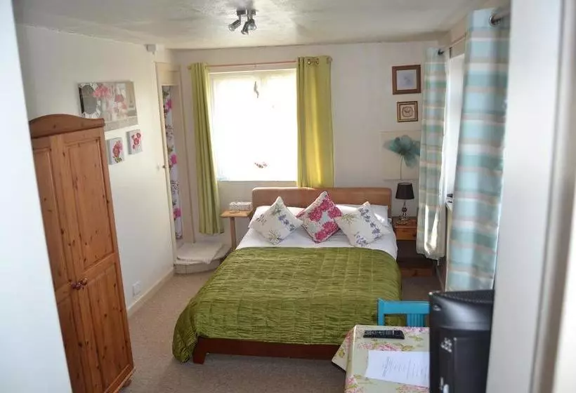 Bluewaters Bed And Breakfast