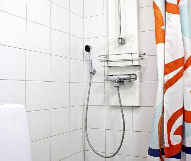 Forenom Serviced Apartments Helsinki Albertinkatu