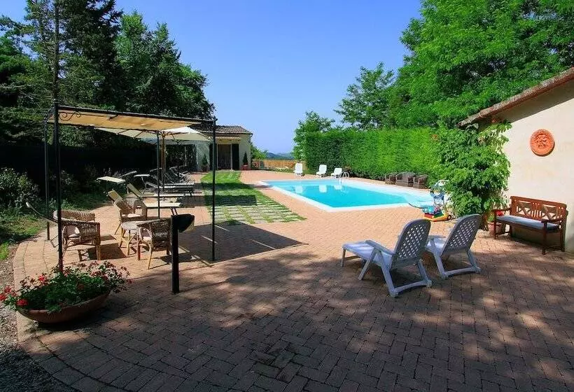 Hotelli Agriturismo Il Paradiso