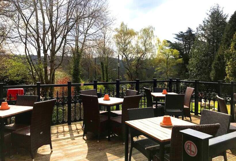 Отель Anglesey Arms