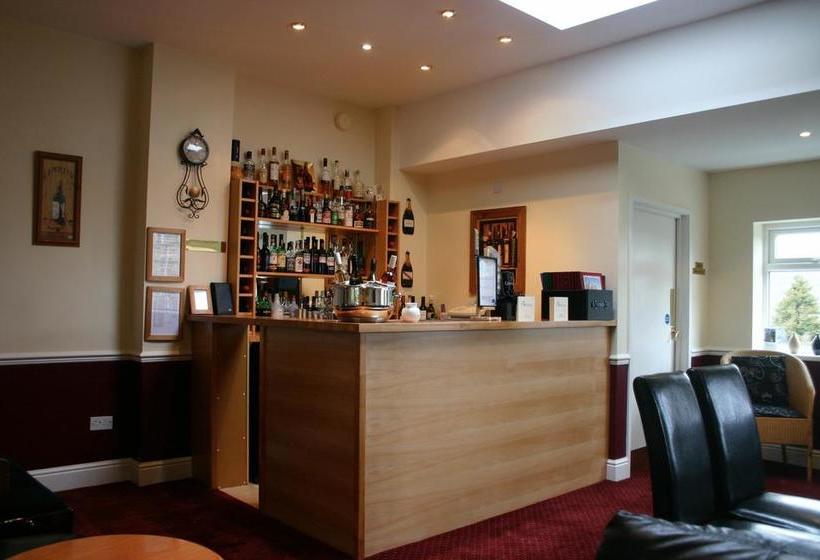 Отель Five Rise Locks