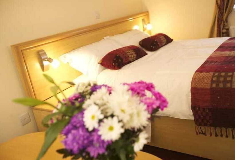 בית מלון כפרי Gateway