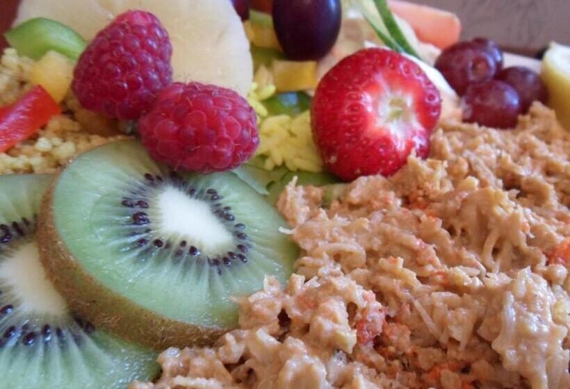 Отель Nethercliffe