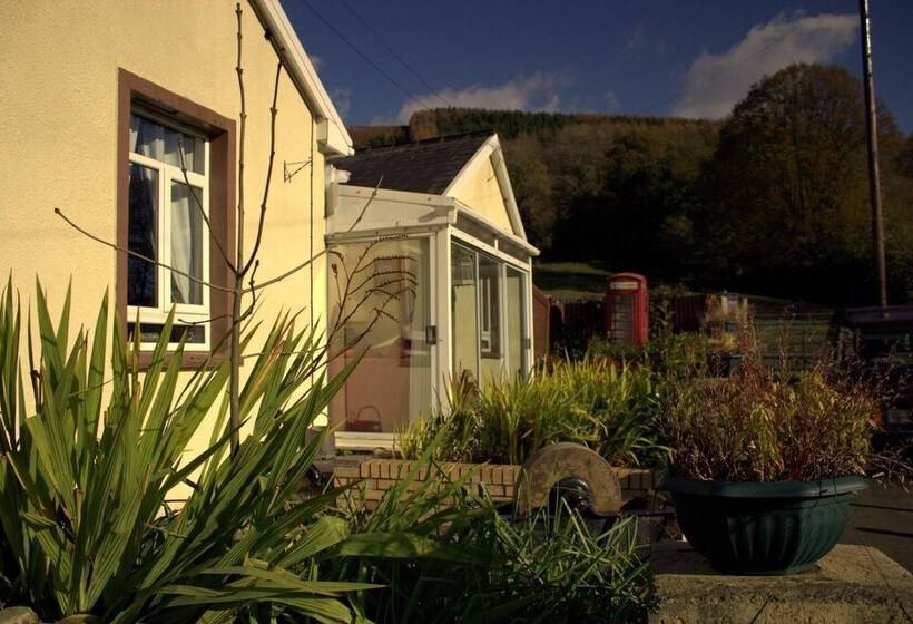 ホテル Penybryn Cottages