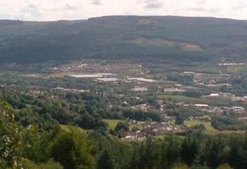 ホテル Penybryn Cottages