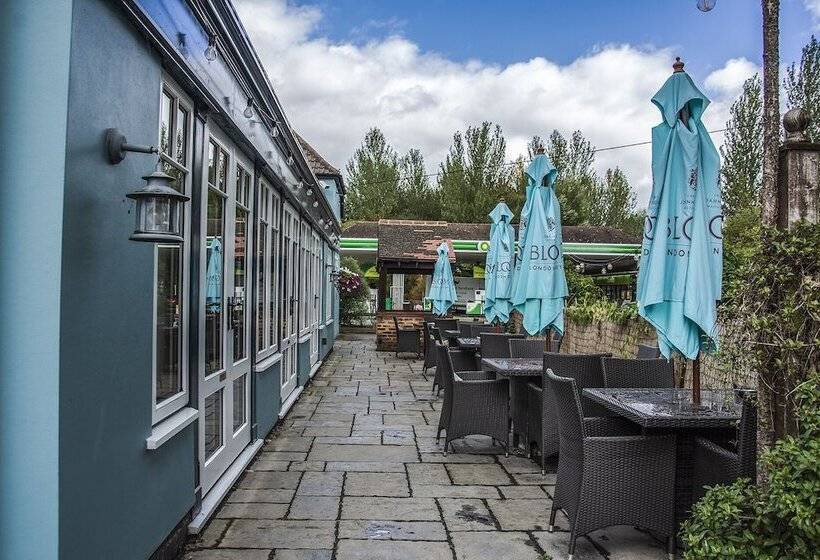 호텔 The George Inn