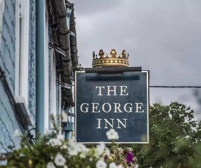 ホテル The George Inn
