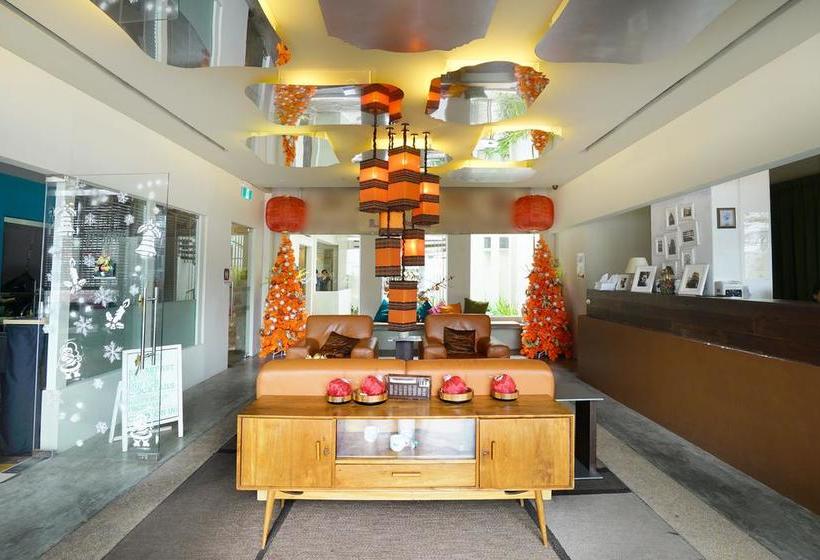 هتل Zen Rooms Farrer Park