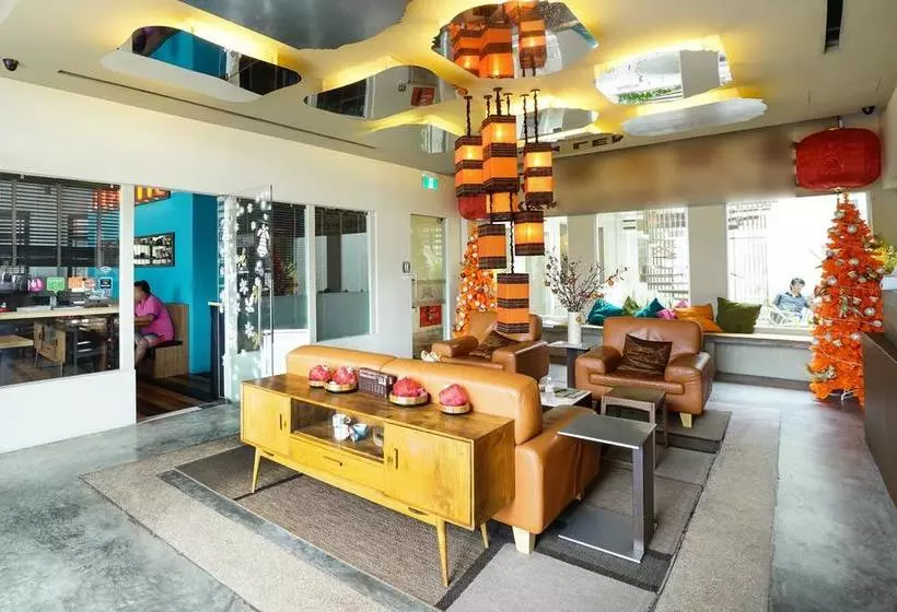 هتل Zen Rooms Farrer Park