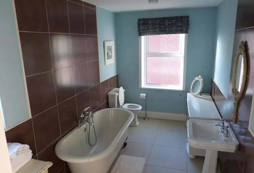تختخواب و صبحانه Inglewood Boutique Rooms With Self Catering