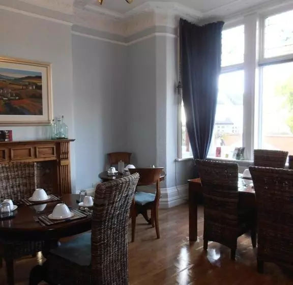 تختخواب و صبحانه Inglewood Boutique Rooms With Self Catering