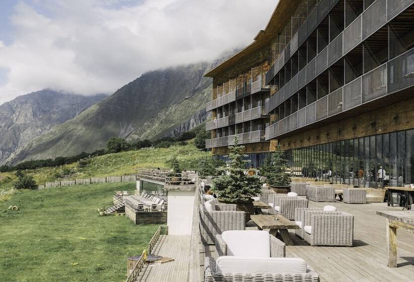 Курорт Rooms Hotel Kazbegi