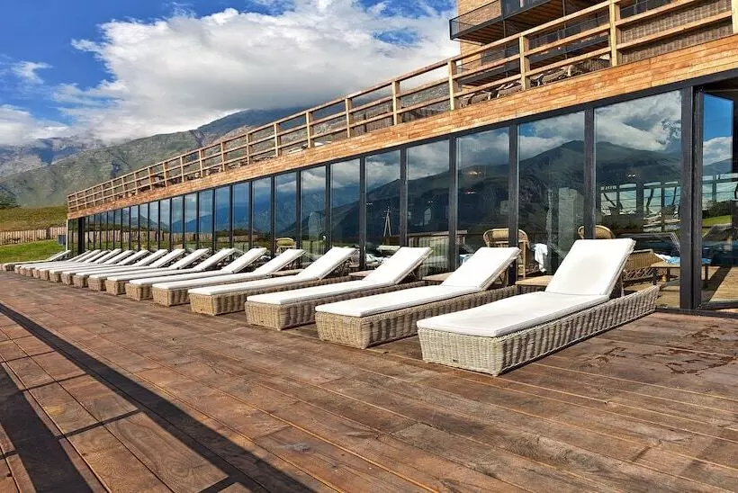 リゾートホテル Rooms Hotel Kazbegi
