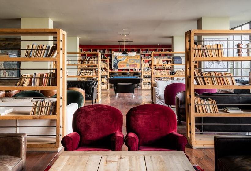 Курорт Rooms Hotel Kazbegi