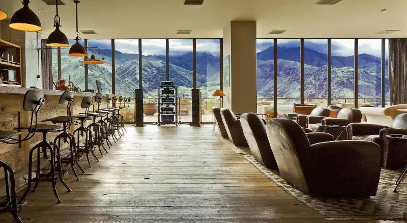 リゾートホテル Rooms Hotel Kazbegi
