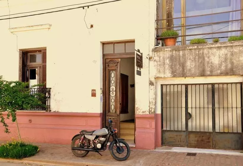 Hostel El Puesto