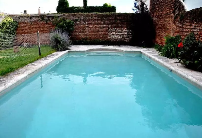 Hostel El Puesto