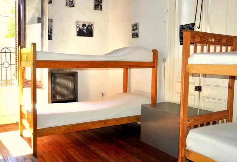 Hostel El Puesto