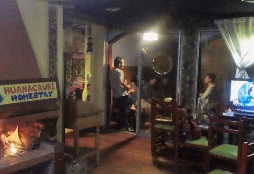 Hostel Hostal Huanacauri