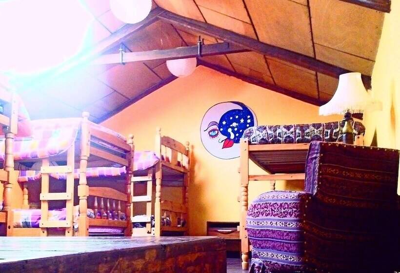 Hostel Hostal Huanacauri