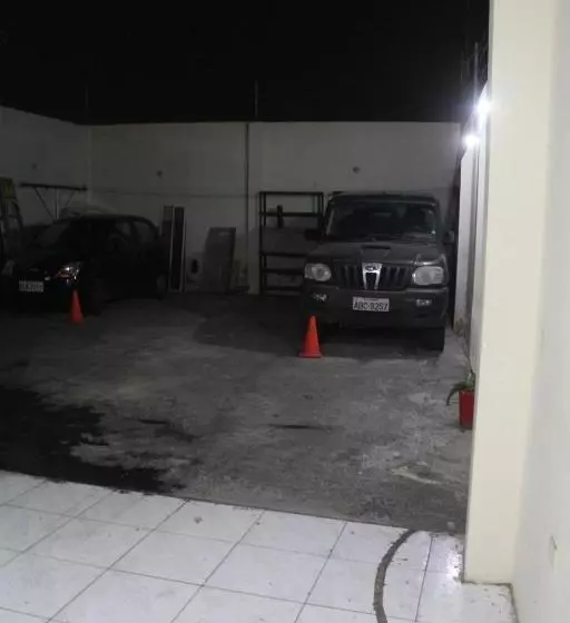هاستل Hostal Rosa Mar