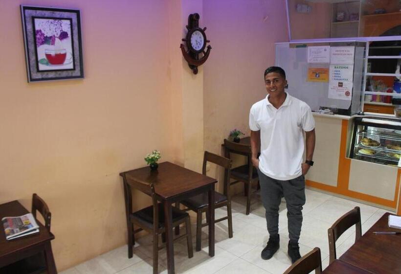 فندق صغير Hostal Rosa Mar