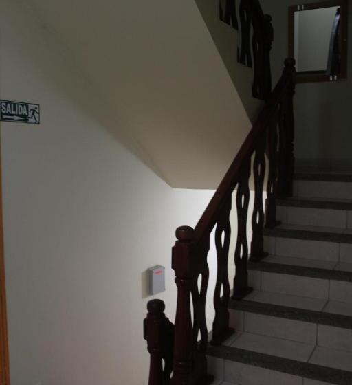 فندق صغير Hostal Rosa Mar