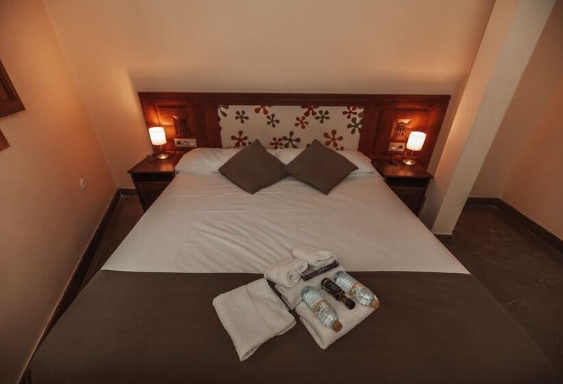 هاستل Mercader De Sedas