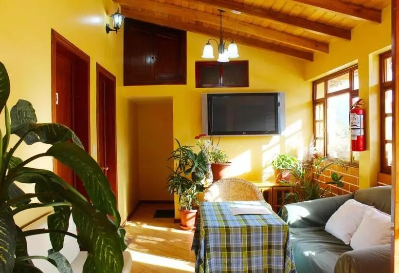 تختخواب و صبحانه Casa De Luis