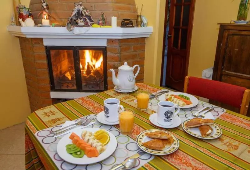 تختخواب و صبحانه Casa De Luis