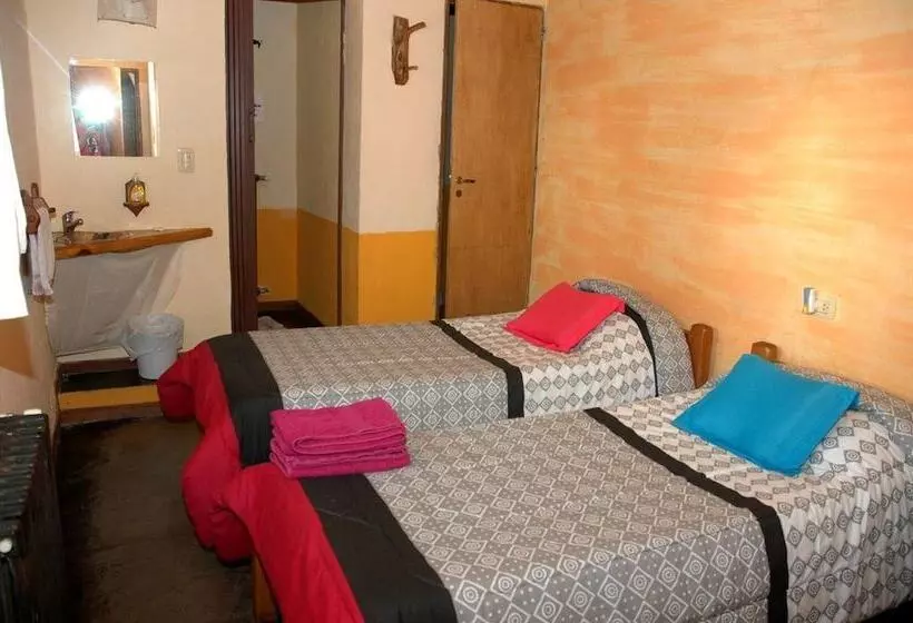 Casa Del Pueblo Hostel