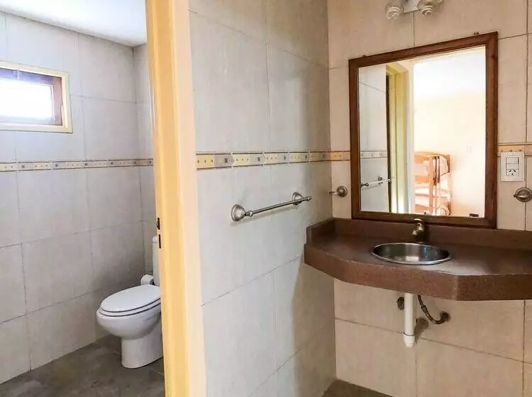 Hostel Pioneros Del Valle