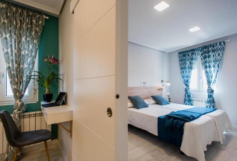 בית מלון כפרי Apartamentos River Santander