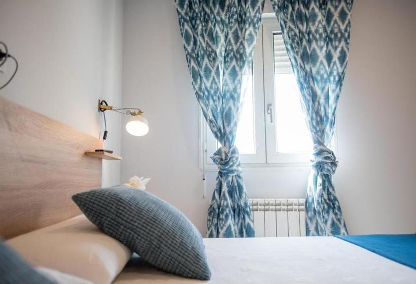 בית מלון כפרי Apartamentos River Santander