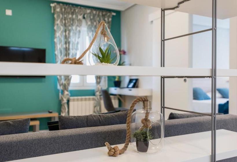 בית מלון כפרי Apartamentos River Santander