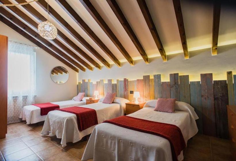 בית מלון כפרי Apartamentos River Santander