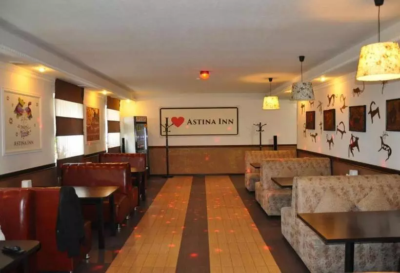 هتل Astina