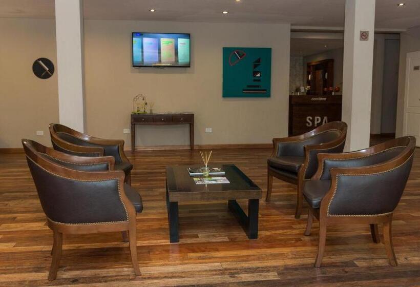 בית מלון כפרי Howard Johnson Resort & Spa Escobar