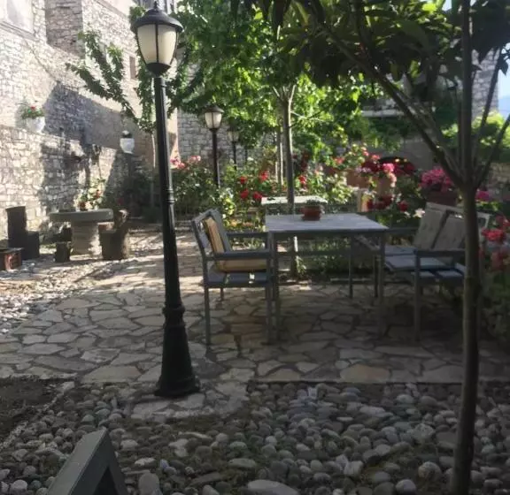 هتل Klea
