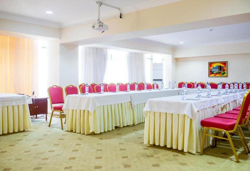 هتل Shymkent Grand