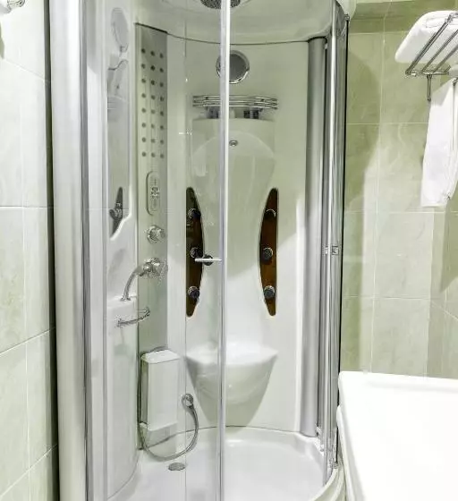 هتل Shymkent Grand