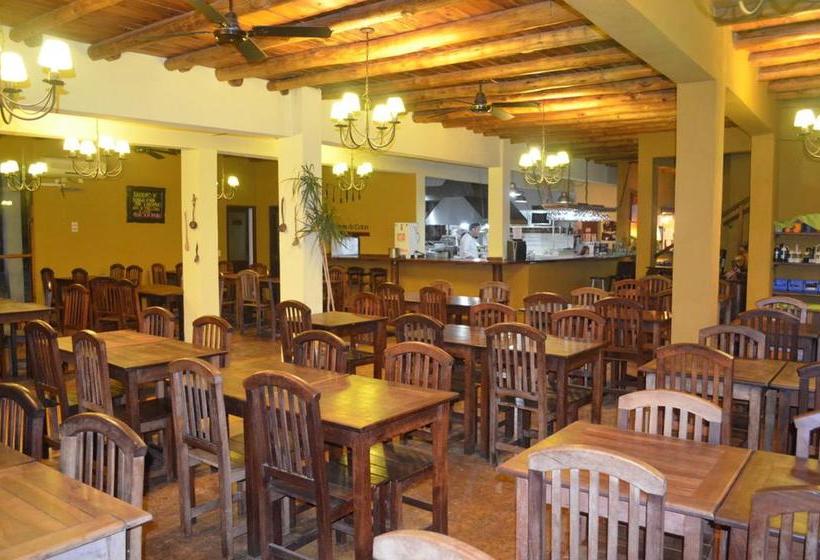 فندق Terrazas De Colón