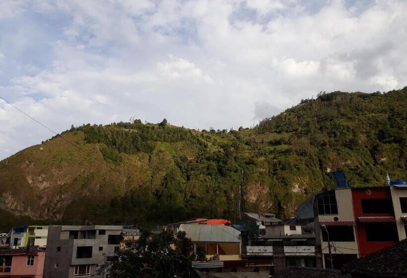 ユースホステル Transilvania