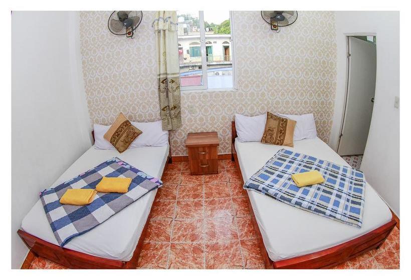 Cat Ba Hostel
