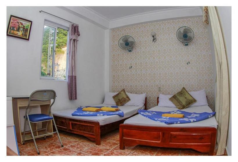 Cat Ba Hostel