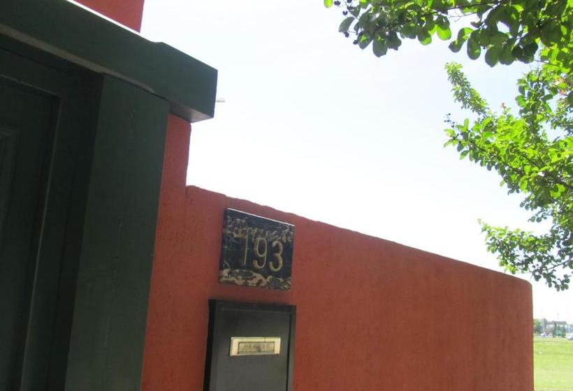 هتل Eze Inn Boutique