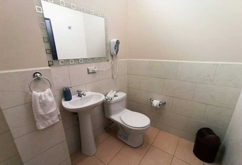 هتل Galapagos Dreams