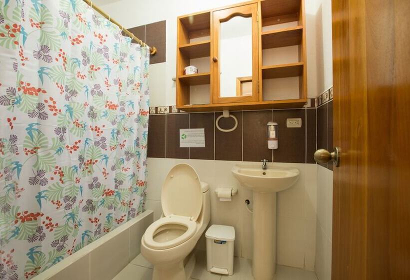 هتل Galapagos Dreams